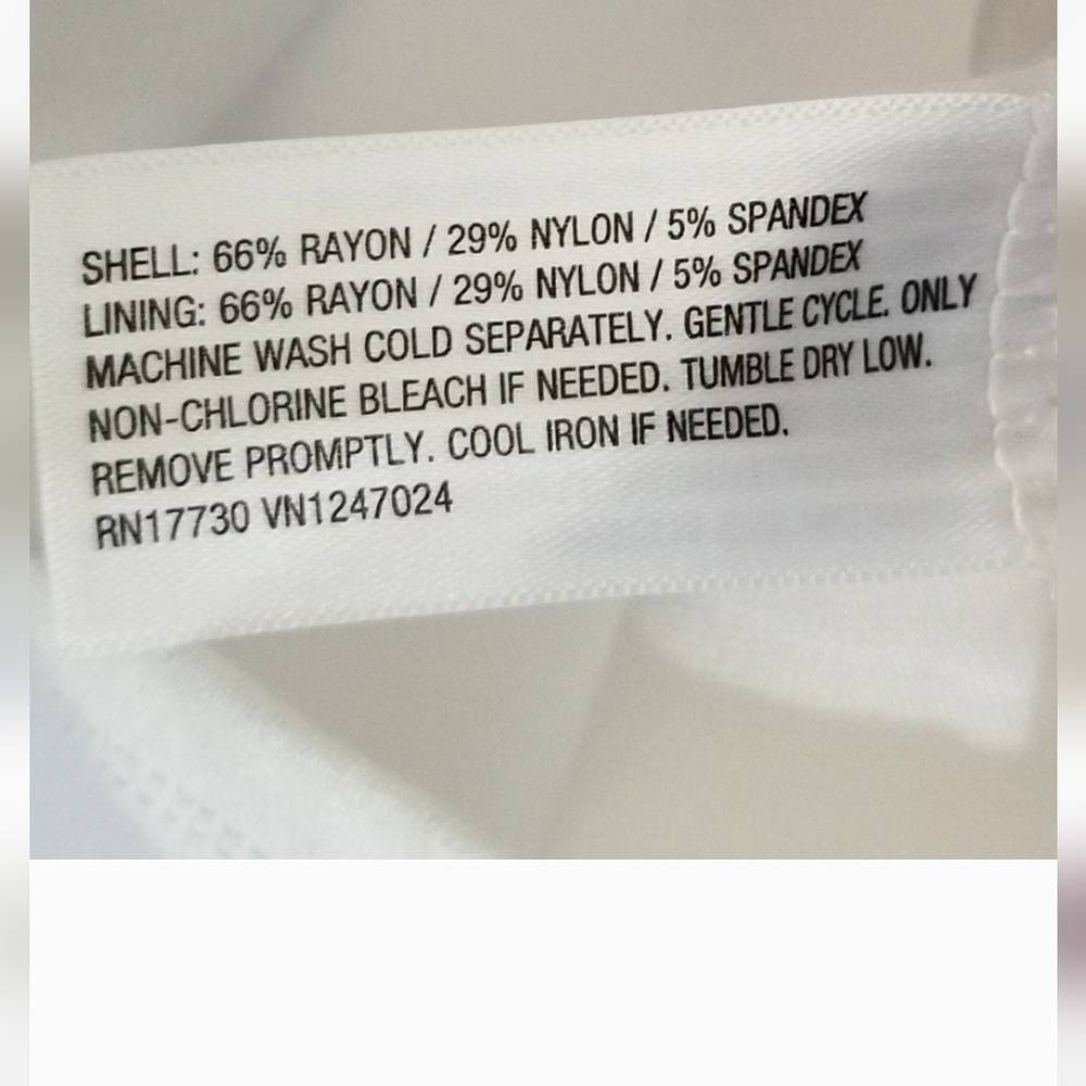 NWT Future Collective Jenee Naylor 3X White Stretch Square Notch Neck Tank Top - Picture 10 of 13